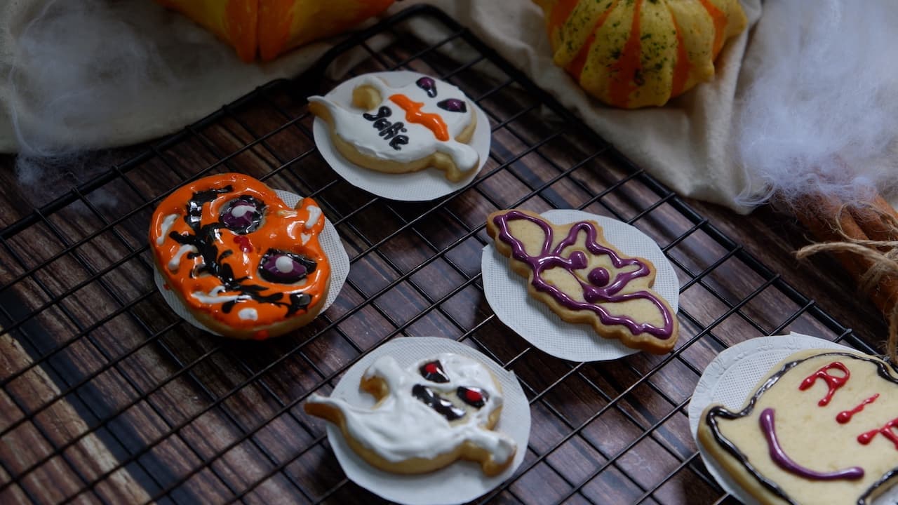 SUGAR & SCREAMS: SWEET CHAOS EDITION