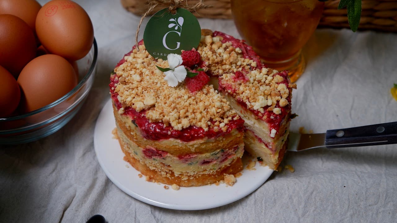 ART WORKSHOP "MOMOFUKU STYLE BASIL RASBERRY CAKE"